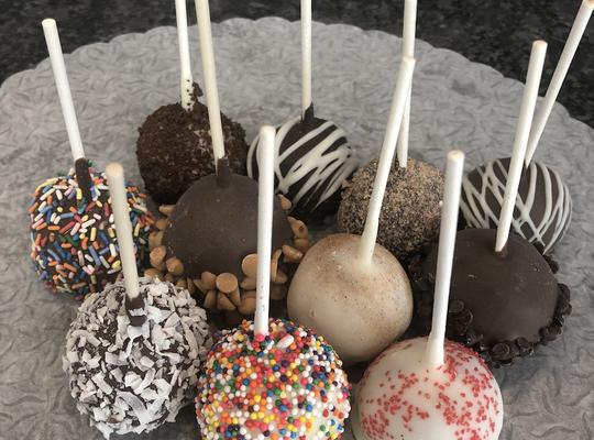 Cake Pops Assorted 12-Pack!