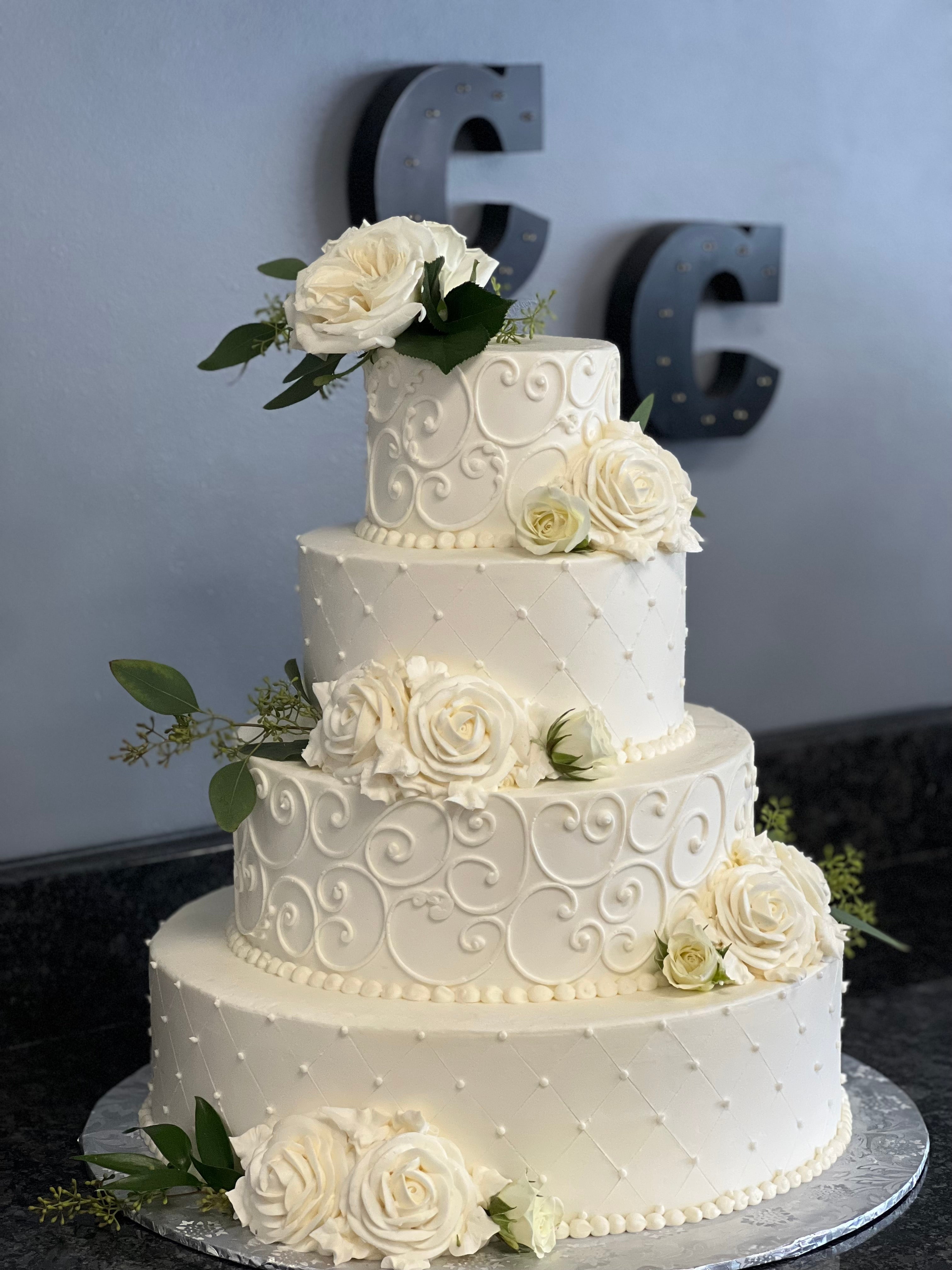 Chocolate indulgence wedding cake. Chocolate fudge cake filled and coated  with fudge frosting and ice… | Chocolate fudge cake, Fudge cake filling,  Chocolate fondant